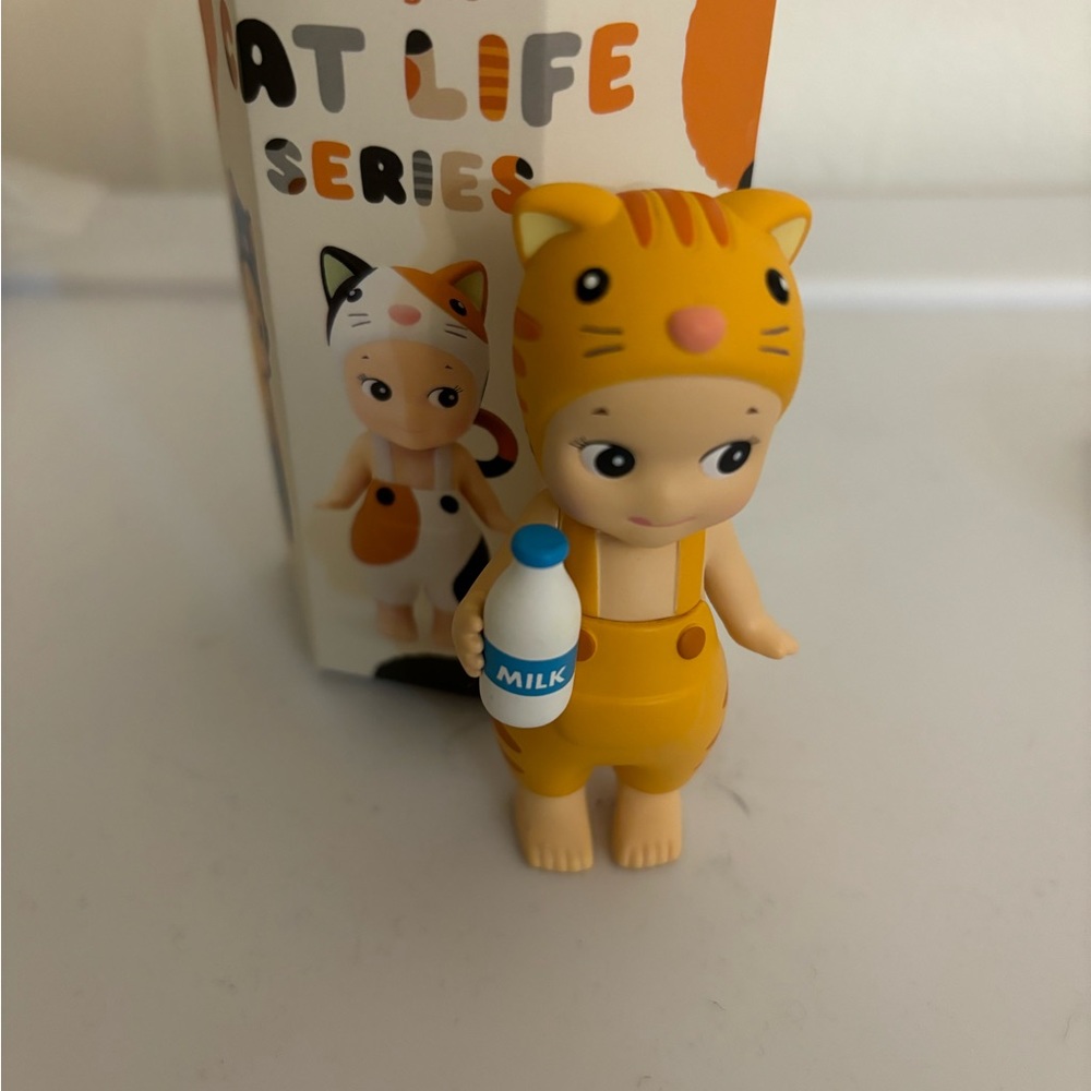 Sonny Angel cat life series